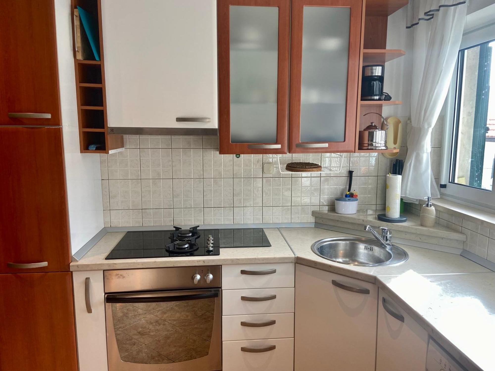 Apartment Simon - Old Stone Charm, Central Bol Life المظهر الخارجي الصورة