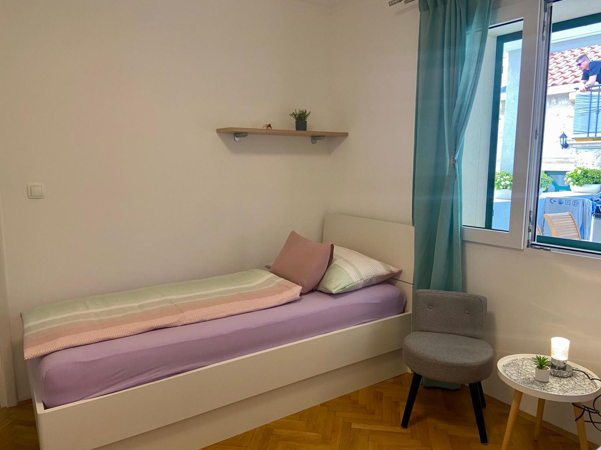 Apartment Simon - Old Stone Charm, Central Bol Life المظهر الخارجي الصورة