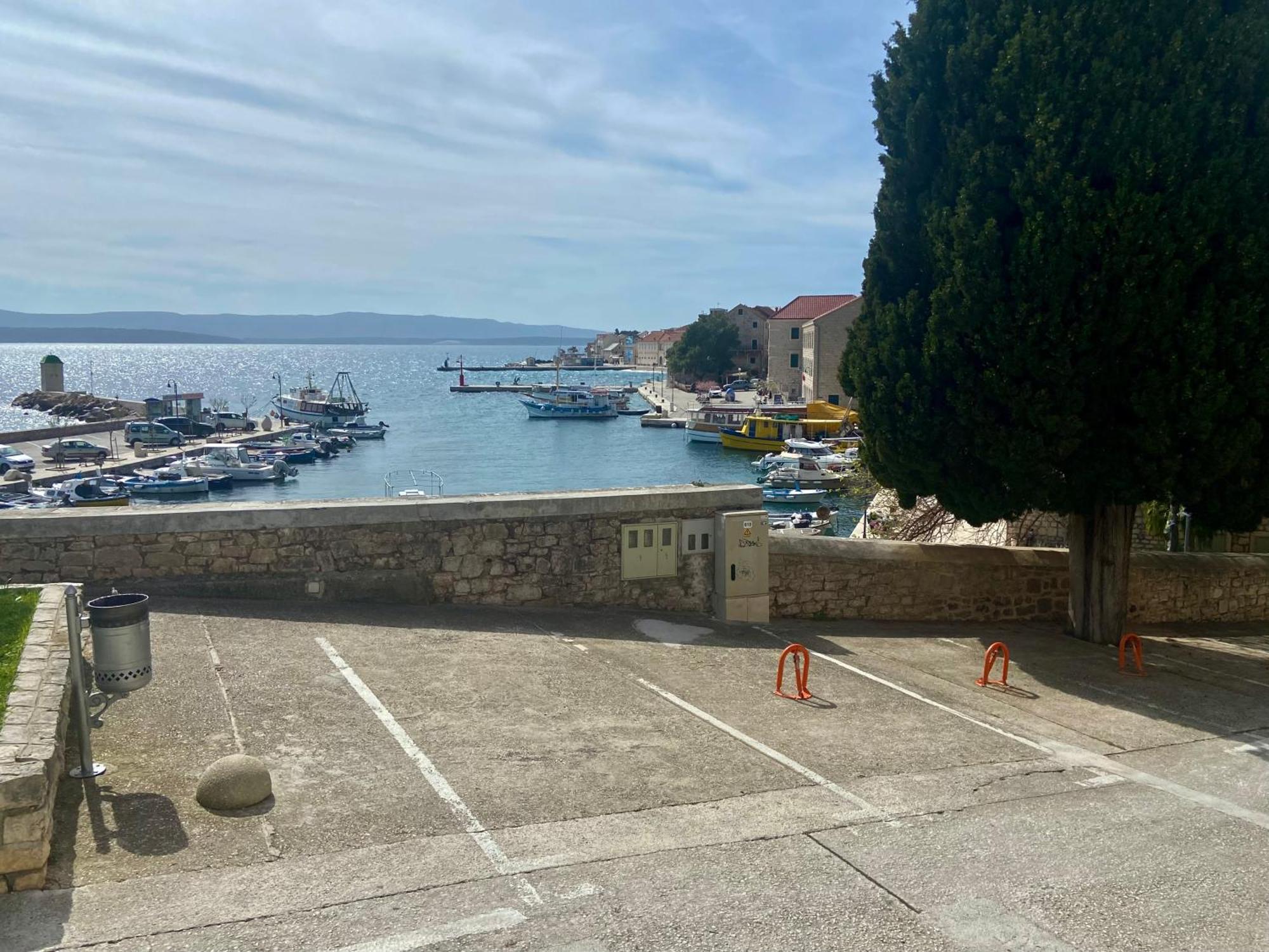 Apartment Simon - Old Stone Charm, Central Bol Life المظهر الخارجي الصورة
